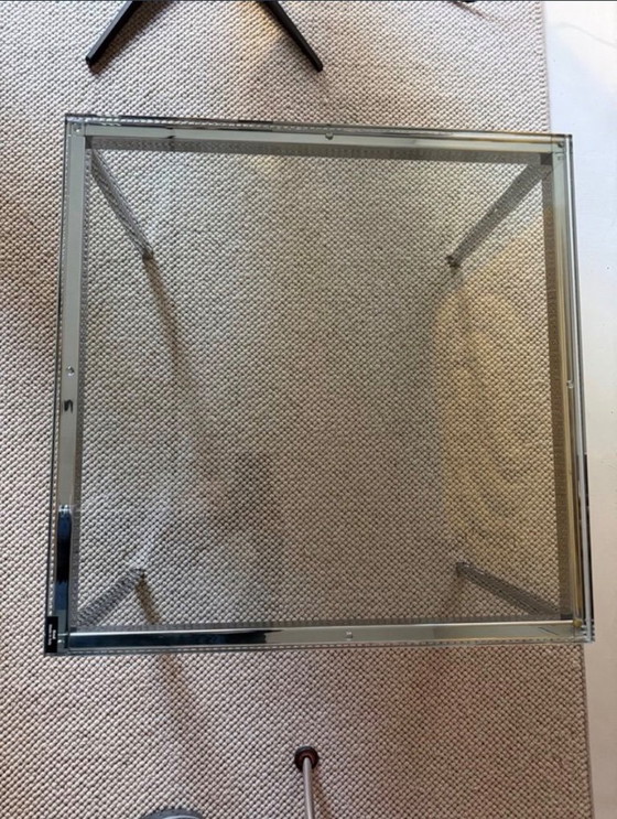 Image 1 of Knoll Florence glazen bijzettafel