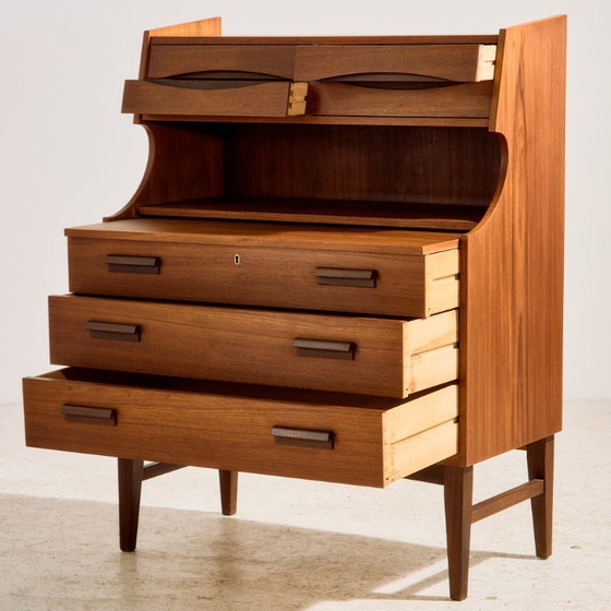 Image 1 of MK11155 Scrivania in teak restaurata
