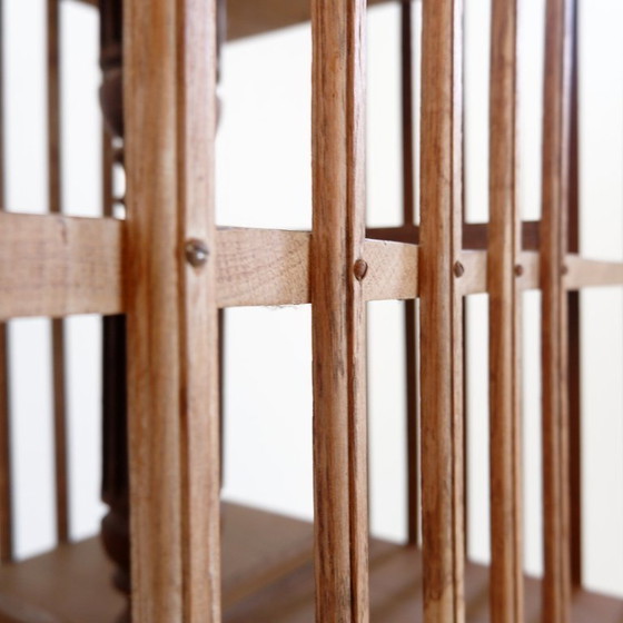 Image 1 of Antigua librería giratoria de principios del siglo XX