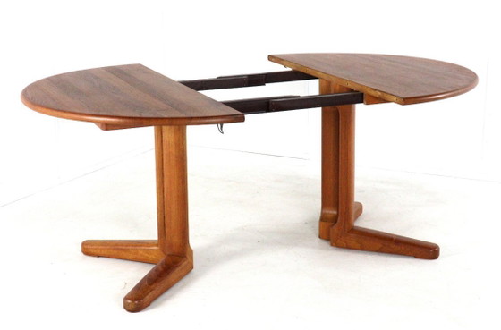 Image 1 of Deense ronde 2x verlengbare eettafel gerestaureerd vintage teak