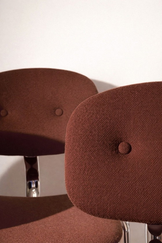 Image 1 of Set of 4 Pierre Paulin Steelcase Strafor chairs