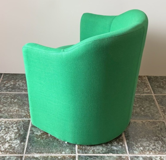 Image 1 of Fauteuil design Broste Copenhagen, chaise Pond vert émeraude