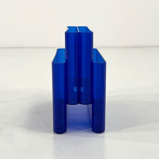 Image 1 of Porte-revues en Lucite bleue de Giotto Stoppino pour Kartell, années 1970