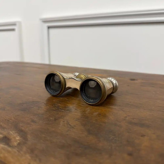 Antique Mother-of-Pearl Opera Glasses with storage box, Decorative Objects, Chesterfield (photo 4 of 10)