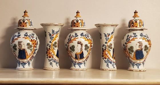 Image 1 of Delftware – Set of 5 signed pieces – 18th century (ref3953)