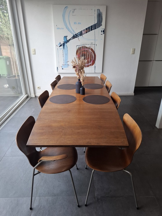 Image 1 of Vintage Scandinavian design table with 8 chairs – Fritz Hansen (1960s)