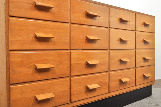 Image 1 of Vintage Winkelvitrine / toonbank in eik en beuken, 1930s