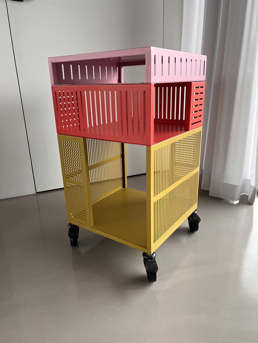 IKEA Tesammans Raw Color bijzettafeltje