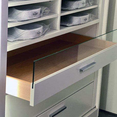 Image 1 of Vestidor Hülsta Multiforma II