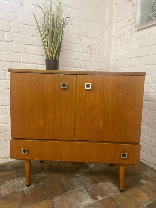 Vintage cabinet