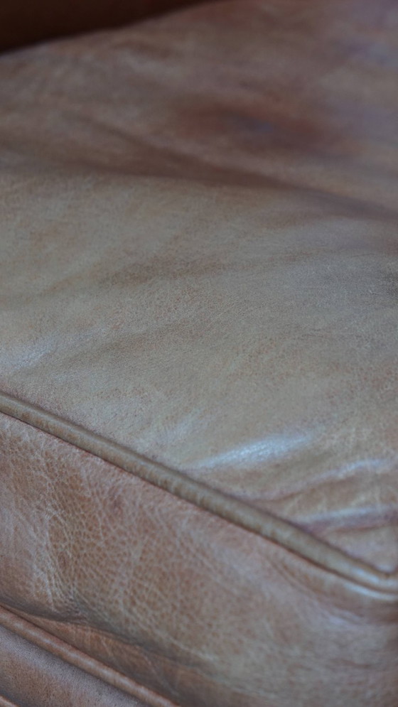 Image 1 of Sedia da club in stile inglese in pelle di manzo color cognac chiaro