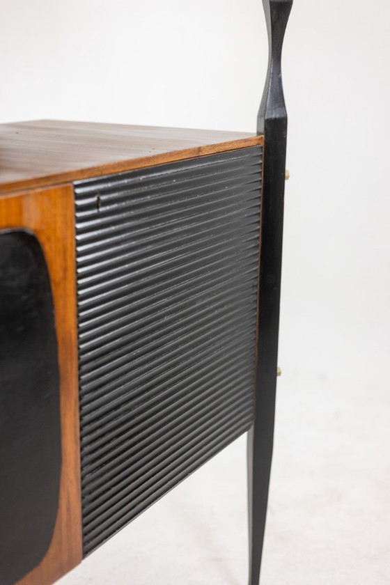 Image 1 of Coppia di armadi italiani impiallacciati in teak. Circa 1960.