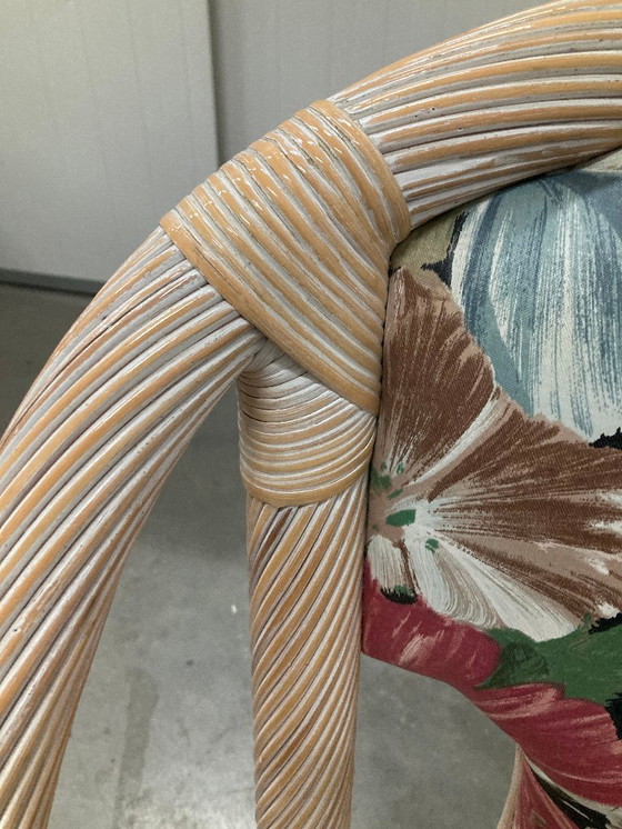 Image 1 of 6 chique Rotan/bamboe eetkamerstoelen, 1980