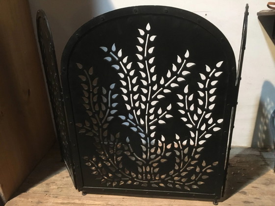 Parascintille in metallo battuto e tagliato – Oggetti decorativi, Iron, Vintage (photo 16 of 17)
