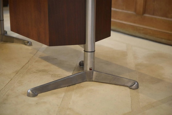 Rosewood desk model T95 by Osvaldo Borsani for Tecno 1960s, Italian Design (photo 16 of 17)