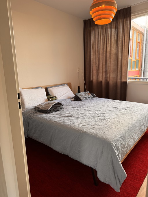 Neuer Wollteppich 200x300