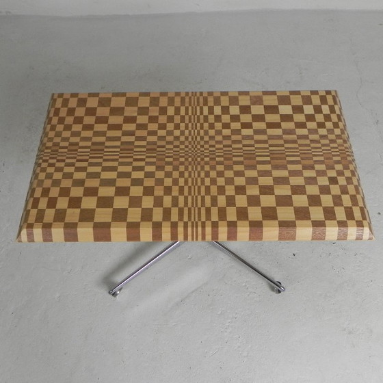 Image 1 of Salontafel opgebouwd uit honderden blokjes hout in een psychedelisch patroon, jaren 90
