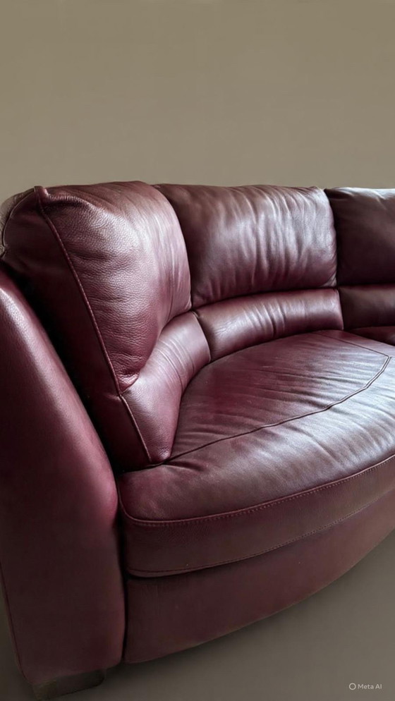 Image 1 of Divano in pelle rosso Bordeaux Natuzzi