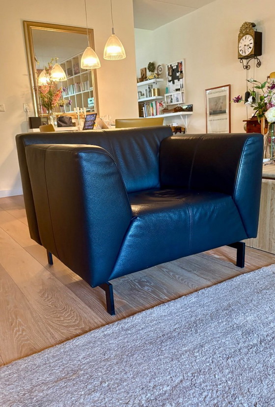Fauteuil Rolf Benz Linea. Cuir noir – Leather, Metal (photo 4 of 5)