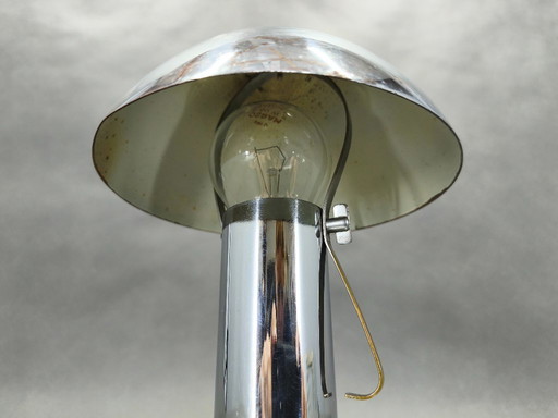 Lampe de table réglable chromée de style Bauhaus, Tchécoslovaquie des années 1930