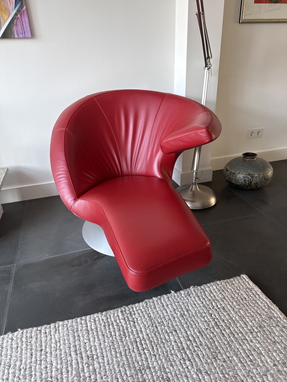 Image 1 of 2. X LeoLux Parabolica Rood