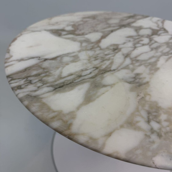 Lage bijzettafel van Eero Saarinen voor Knoll – Mid Century Modern (photo 17 of 25)