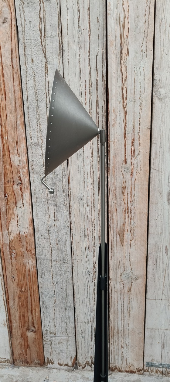 Image 1 of Lampadaire vintage Ikea au design rétro rare des années 90
