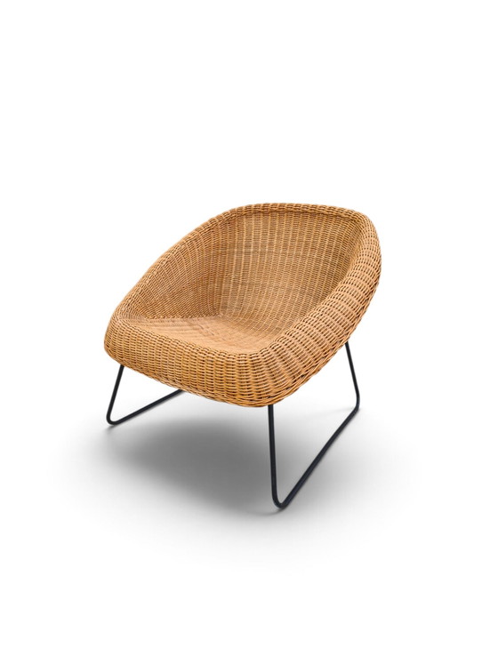 Paire de fauteuils en osier des années 1960 – Metal, Wicker (photo 3 of 8)