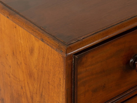 Victoriaanse linnenkast met lades, circa 1840 – Ladekasten, Wood (photo 8 of 8)