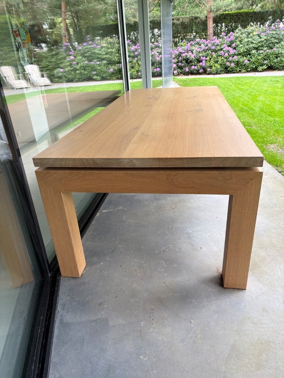 Image 1 of Mesa de comedor de roble
