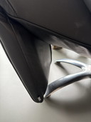 Design Jori leren relaxe stoel met losse hoofdsteun