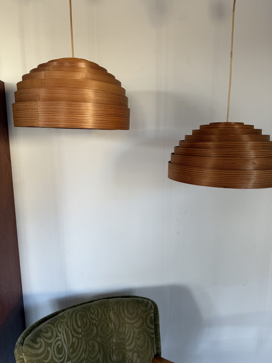 Image 1 of 2x lampade a sospensione vintage a stecche, Hans Agne Jakobsson '60