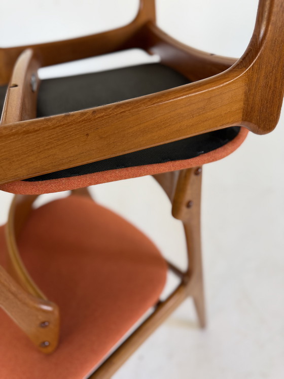 Image 1 of Set van 4 gerestaureerde eetkamerstoelen, Erik Buch ‘70