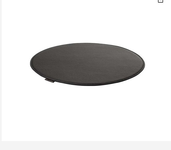 Image 1 of Fritz Hansen Analog table and 6 drop chairs Fritz Hansen