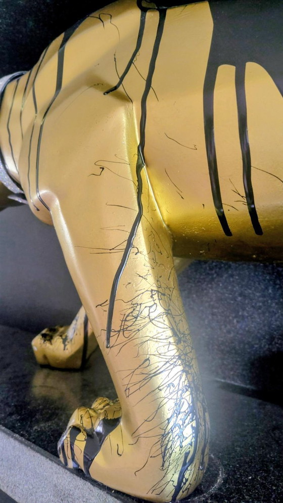 Image 1 of Gouden Panter Beeld - Kracht & Luxe Met Diamanten Halsband