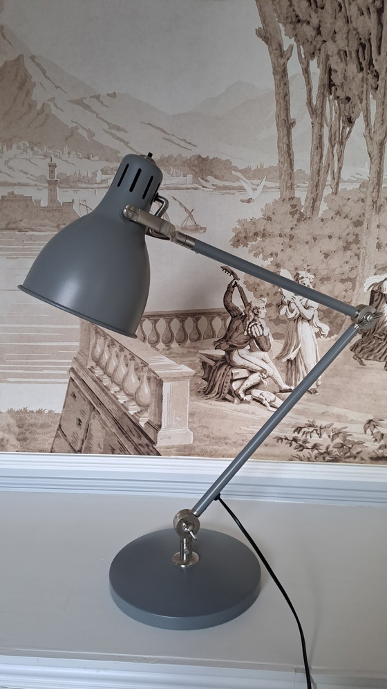 Image 1 of Desk lamp