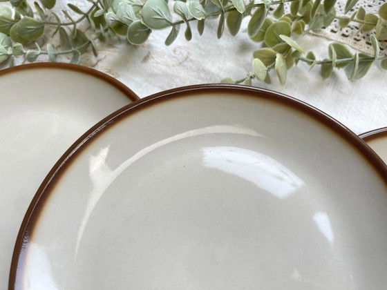 6 Small vintage beige brown earthenware plates – Crockery, Rustic (photo 4 of 7)