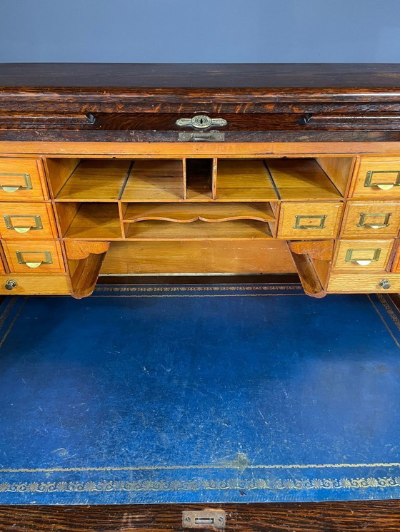 Image 1 of Escritorio americano Roll-Top, roble macizo, Checoslovaquia, años 30