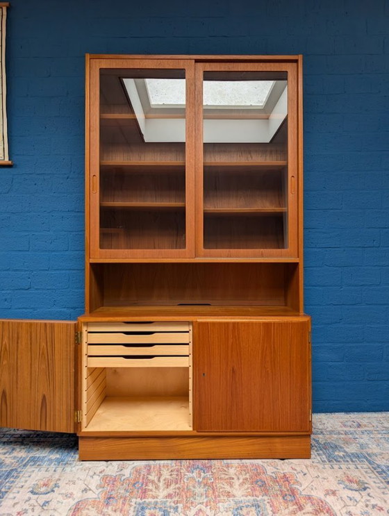 Image 1 of Vintage display cabinet from the 1960s, Danish design, Hundevad