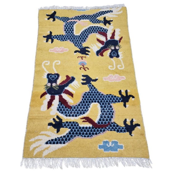 Alfombra china antigua con diseño de dragón – Motivo simbólico, 81 x 130 cm – Wool (photo 3 of 6)