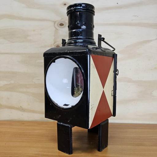 Antique railway signal lamp / train closing lantern (complete and working) db (Deutsche Bundesbahn)