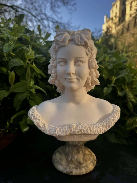 Busto di donna firmato Arnaldo Giannelli datato 1972. – Sculture, Marble, Stone (photo 11 of 11)