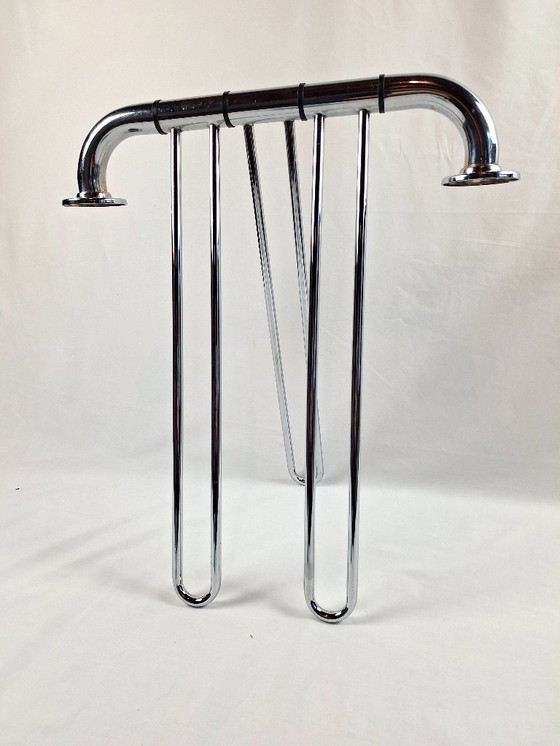 Image 1 of Porte Manteau / Serviette Chrome