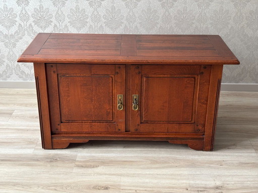 Bannink Oak TV cabinet - Warm cherry look, compact and solid