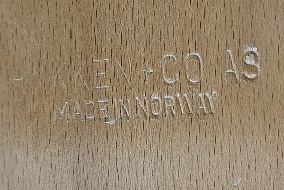 Image 1 of Chaise à genoux Balans de Norvège de Peter Opsvik | Stockage |