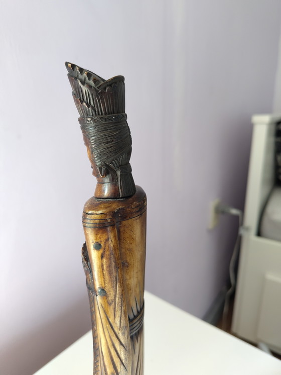 Image 1 of Statua asiatica in legno alta 33 cm