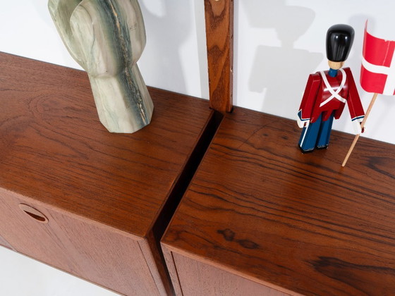 Modulaire wandkast van teakhout, Deens design, jaren 60, ontworpen door Rud Thygesen en Johnny Sørensen, (photo 17 of 21)