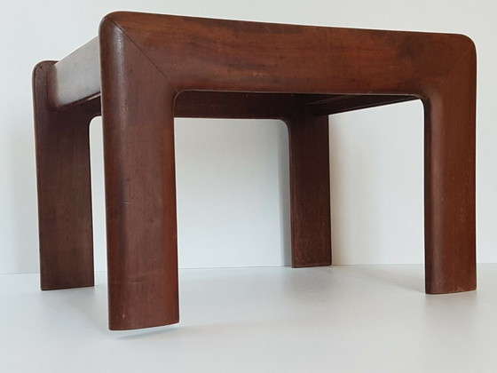 Image 1 of Scandinavische salontafel/bijzettafel uit de jaren 60 van massief teakhout en vintage zwart formica.