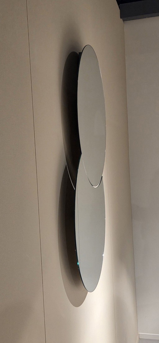Tonelli Spiegel Shiki (photo 2 of 2)