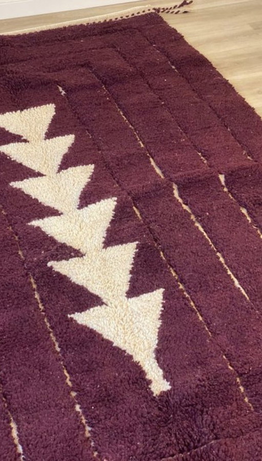 Tapis berbère noué à la main – 250 x 150 cm – Bordeaux foncé et crème – Neuf, pure laine Atlas